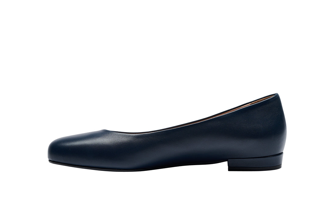 Louise M Classic Flat - Navy