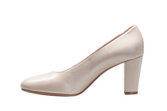 Louise M shoes. Shop online. Australia express post. Made by former flight attendant these shoes are for comfortable all day wear. Block heel leather shoes in beige and black will add to your corporate work wear.
